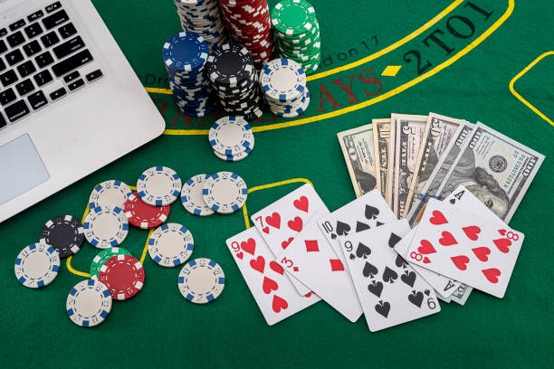 Multiple camera angles capture the dice roll simultaneously Dice roll moment captured by multiple cameras